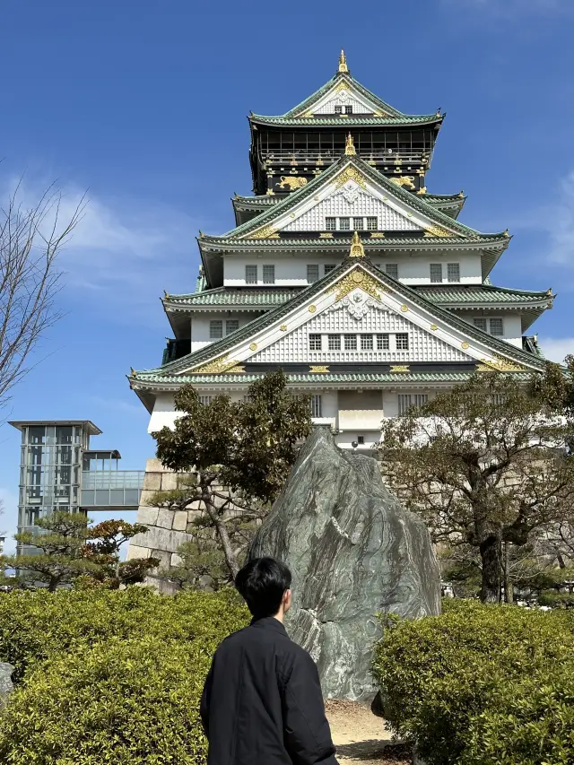 大阪城春日遊記:梅花下的歷史之旅