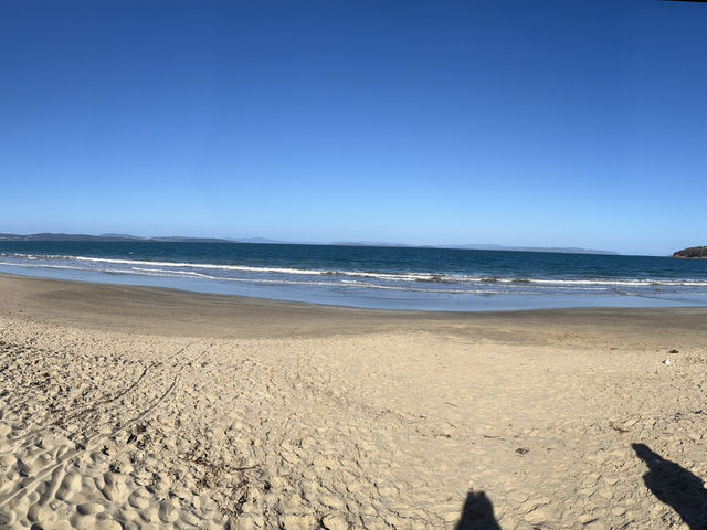 Explore the beauty of Hobart Seven mile Beach 