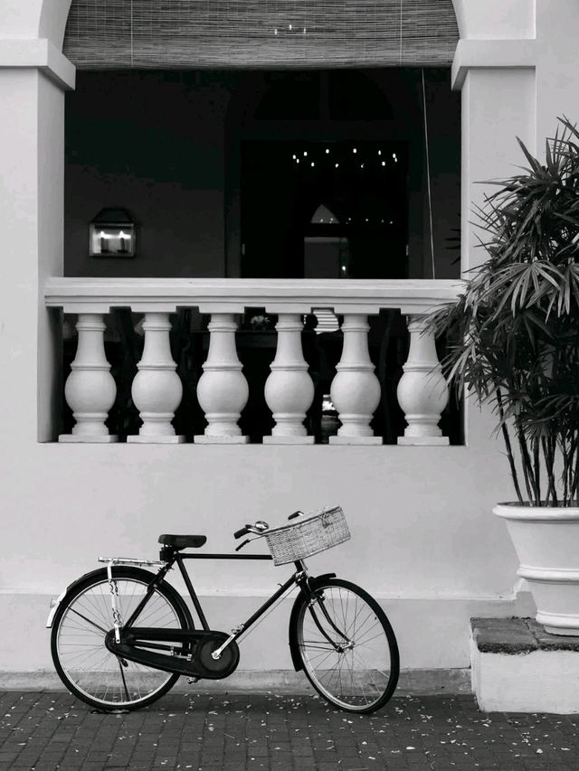 Galle Fort Clock Tower: A Timeless Tribute to Compassion and Colonial Craftsmanship