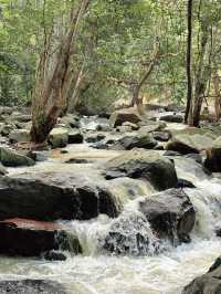 น้ำตกลับๆ บรยากาศดีๆ ที่เทพสถิต ชัยภูมิ