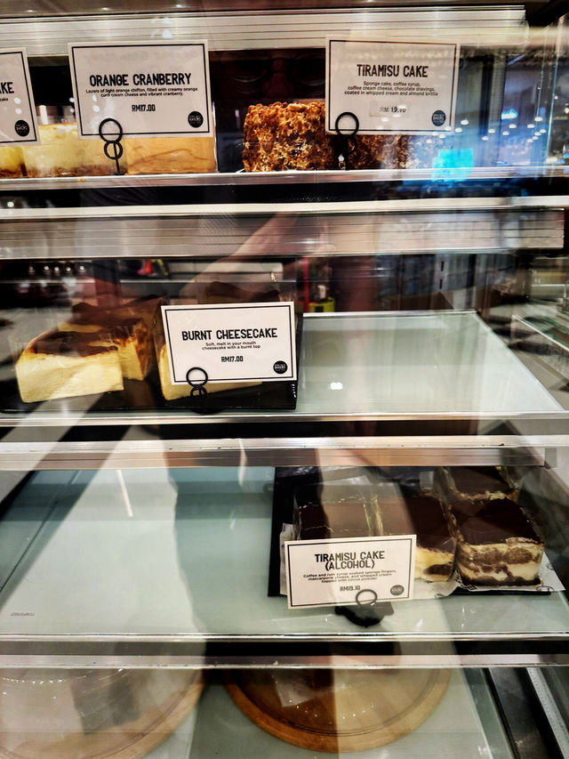 Blossoms & Bakes: A Springtime Treat at Kenny Hills