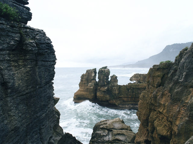 ขับรถเที่ยวเกาะใต้นิวซีแลนด์ - Pancake Rocks