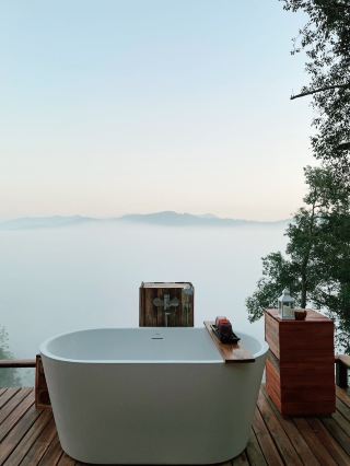 Stay Close to Nature and Mist at Kiang Koo Khao