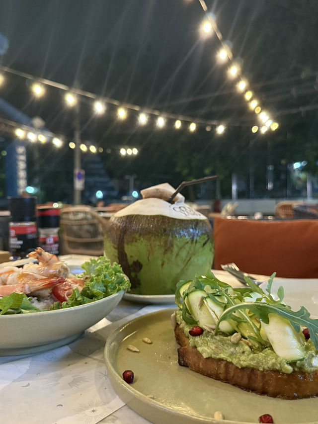 ทุกครั้งที่บินจะเลือกเเอปทิป Tip.com