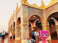 The Golden Temple of Mandalay Hill: Where Sunset Meets Serenity