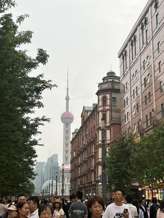 Shanghai City-walk: From Wukang Street to The Bund