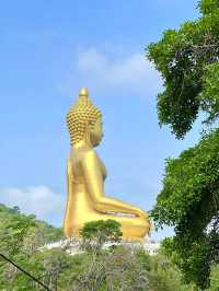 Rise above the clouds at Wat Khao Wong P