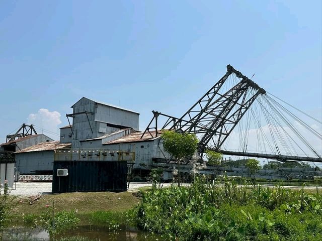 Tanjung Tualang Tin Dredge No. 5: A Floating Giant of Malaysia’s Tin Mining Heritage