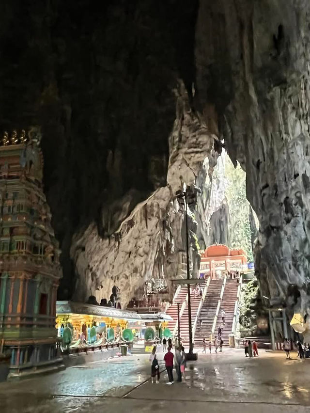 Batu Caves – Iconic and Free to Visit 