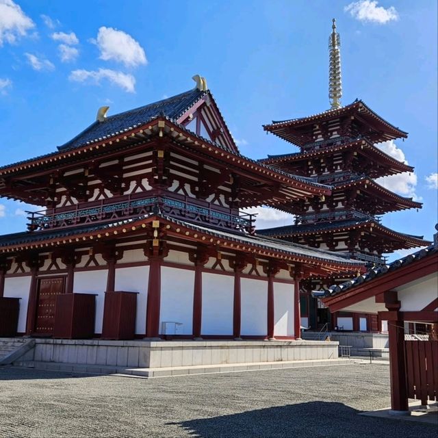 Spring at Shitennoji Temple
