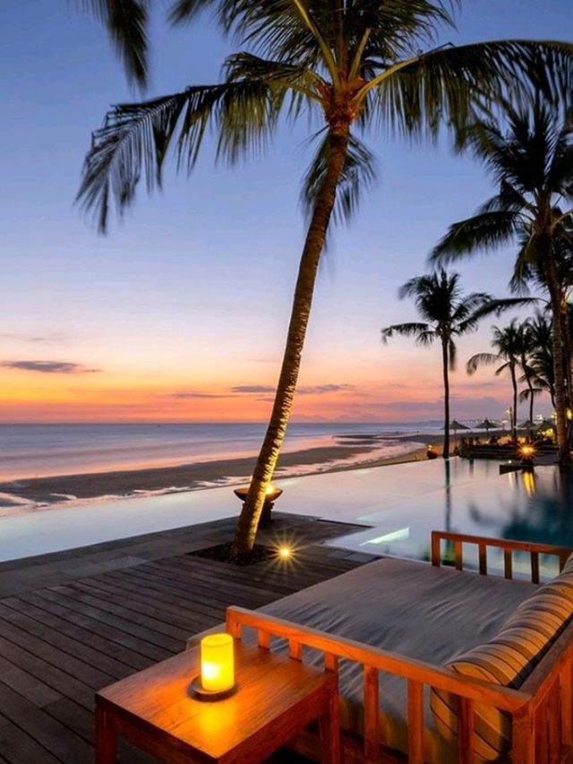 🌅 Sunset Bliss in Seminyak: The Legian Bali Hotel  🏖️✨