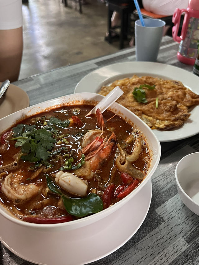 🌶️ Thai with a Twist at Baan Khun Bhu — A Hidden Gem You Can’t Miss! 🇹🇭