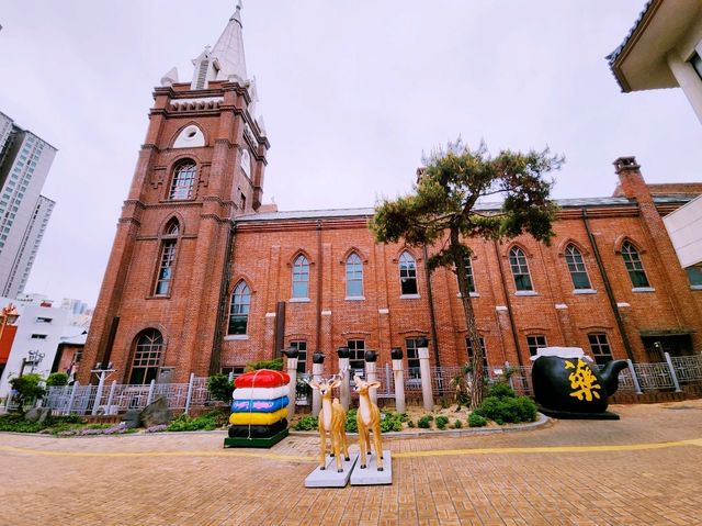 ⛪【靜謐浪漫】桂山天主堂：城市中的一抹神聖與幸福