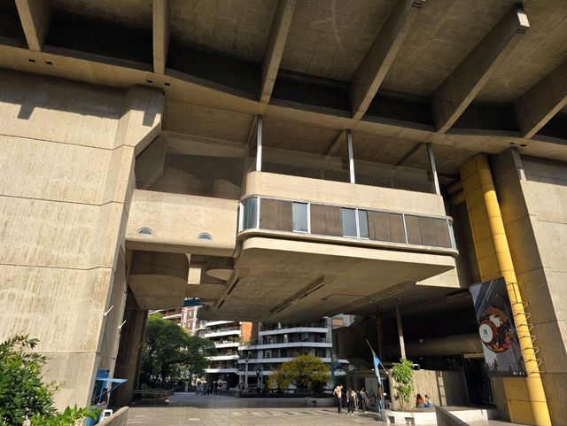 해외여행 부에노스아이레스 국립도서관 Biblioteca Nacional Mariano Moreno