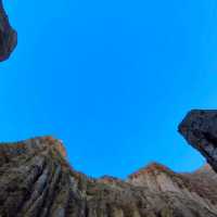 Nature’s Cathedral: The Majestic Clay Cliffs of Omarama