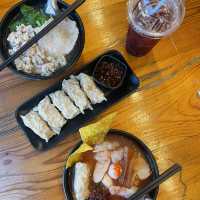 ร้านตั้งใจเคี้ยว ก๋วยเตี๋ยวย่านพัฒนาการ กทม.