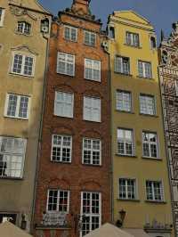 🇵🇱🌊 Europe 🌍 Hidden Gem Alert: Explore Gdańsk on a Budget! 🌊🇵🇱