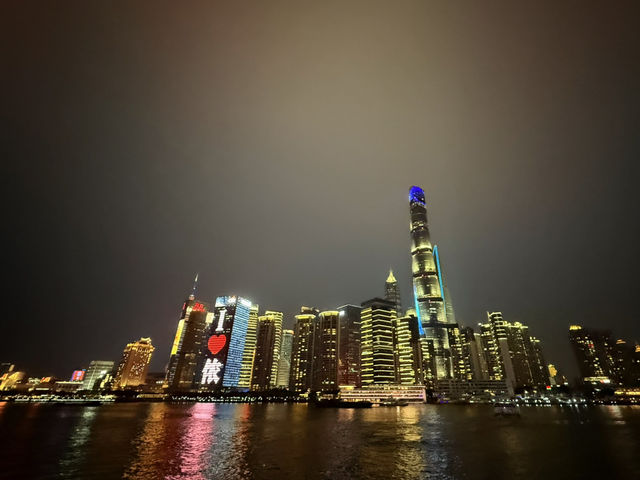 上海｜黃浦江游船·十六鋪碼頭