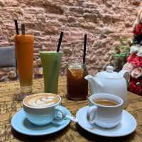 Brunch goals in Penang? Check out Sarapan at 7 am along Muntri Street