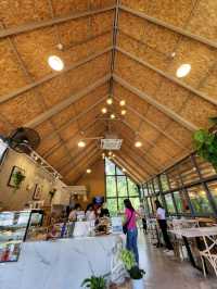 Assana Cafe KhaoYai คาเฟ่สุดชิว ติดริมน้ำตก