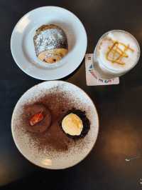 พามาทานเบเกอรี่และเครื่องดื่ม @ The Coffee Club