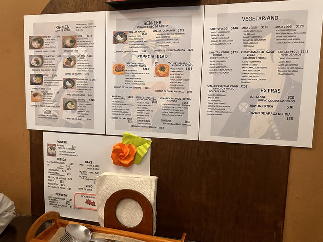 【Wa Cafe｜サンクリで出会える“本物”の日本の味】 — 異国でほっとするラーメンと家庭料理に出会える場所 —