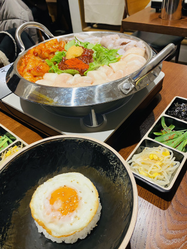 新大久保]ジューシーなサムギョプサル&大邱マクチャン[韓国料理