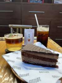 Gotlot Café @ Lingnan Tiandi, China