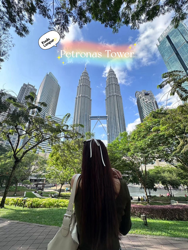 ตึกแฝดปิโตรนาส KL •Malaysia•