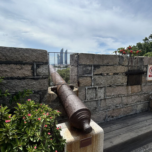 💥 Hulishan Fort: Where 19th-Century Cannons Guard Xiamen’s Coastline!