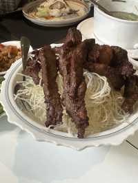  “ระวีกัลยา” ร้านอาหารไทยโบราณ
