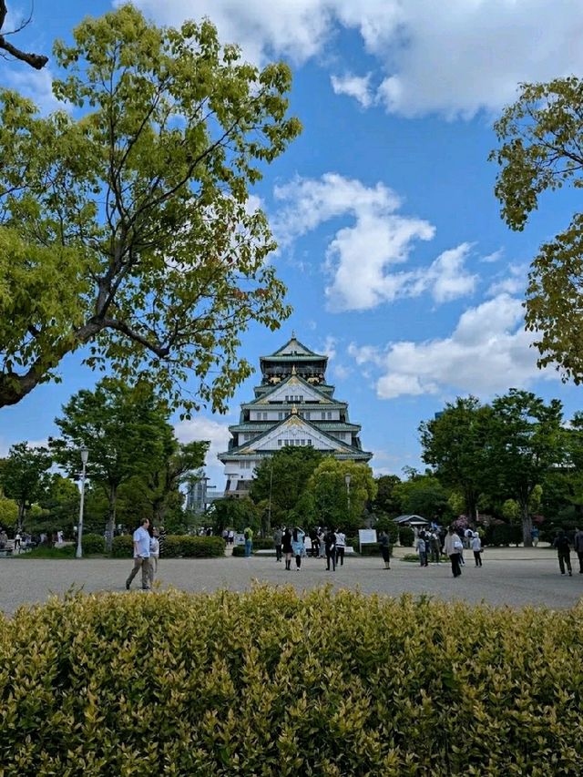 OSAKA CASTLE.