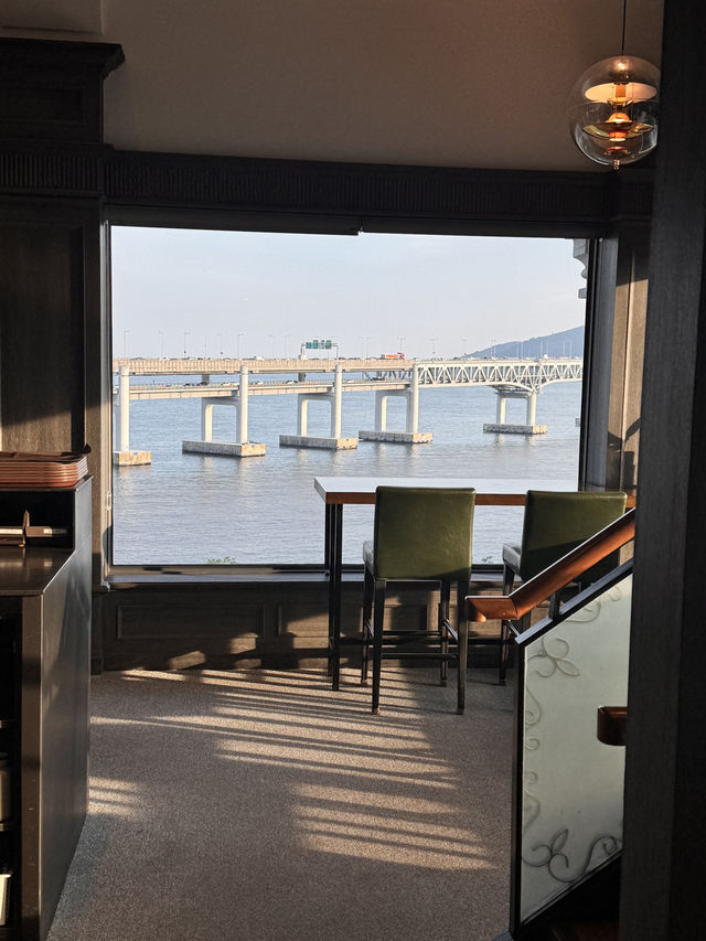 부산 풀코스 종합세트! 🦀🌊🐳