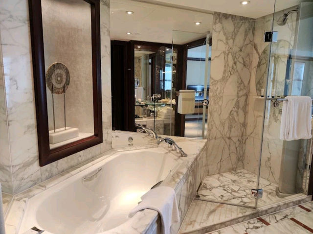 "Sky-High Luxury in the Heart of Shanghai"