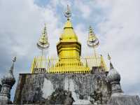 พระธาตุพูสี เมืองหลวงพระบาง ประเทศลาว