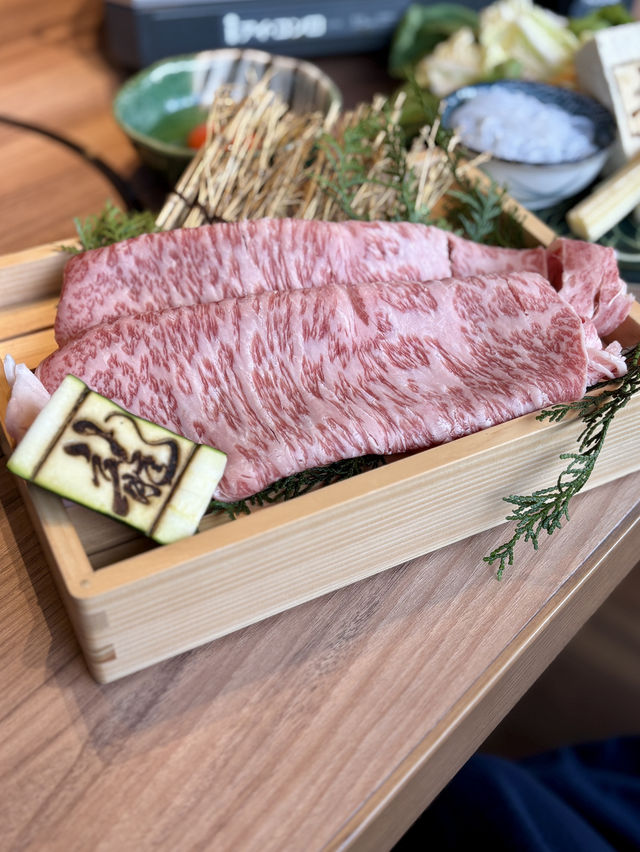 【大阪・難波】A5ランクの黒毛和牛をランチでも贅沢に「黒毛和牛タンとハラミ 焼肉龍 難波千日前店」