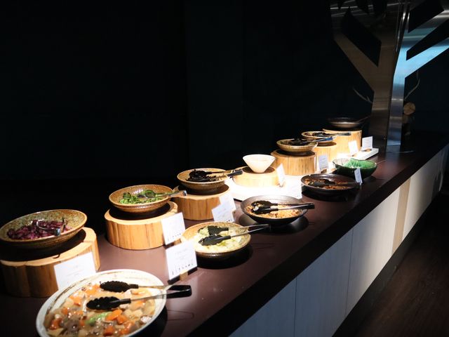 擁抱整座森林的早餐時光/星野度假村Nininupuri