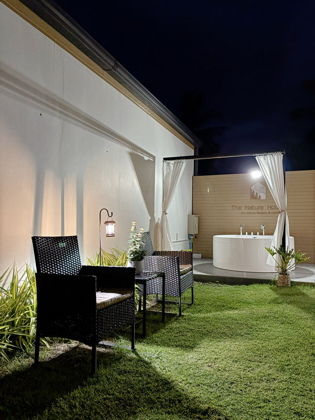 The Nature House ที่พักพรีเมี่ยม ที่บ้านมุง  The Nature House ที่พักพรีเมี่ยม ที่บ้านมุง