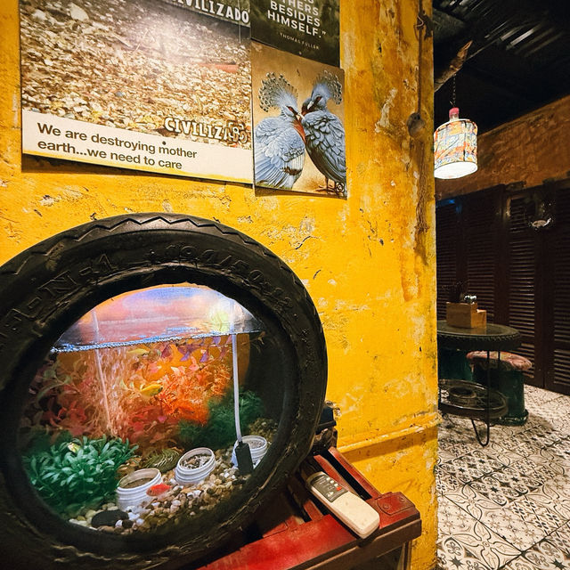 คาเฟ่ลึกลับในฮานอย Hidden Gem Cafe Hanoi