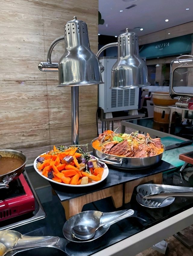 Upscale Comfort & Great Shopping at Opero Hotel Southkey JB. Upscale Comfort & Great Shopping at Opero Hotel Southkey JB.
