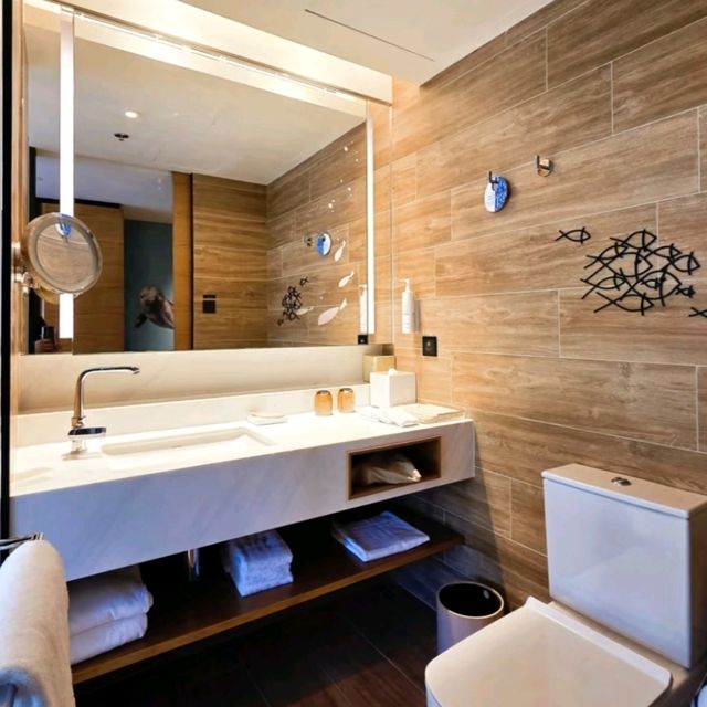 當孩子用薯條餵企鵝時，你會發現快樂原來這麼簡單