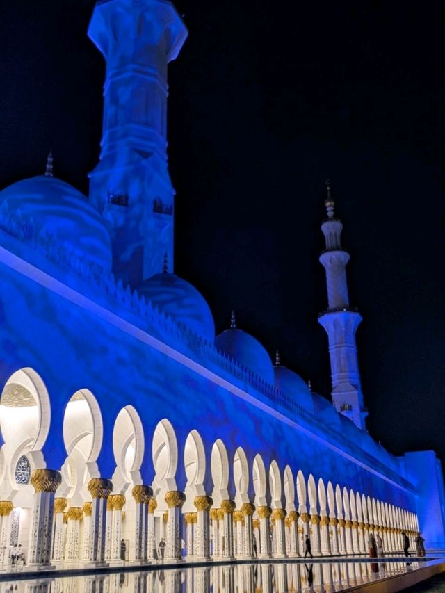 Abu Dhabi Unveiled: A whirlwind 24-Hour Guide  Abu Dhabi Unveiled: A whirlwind 24-Hour Guide
