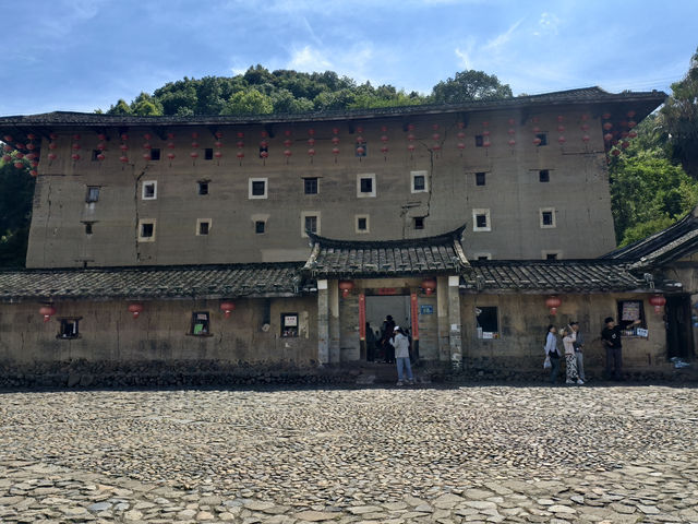 走訪南靖獨特民居欣賞夯土為牆的建築結構