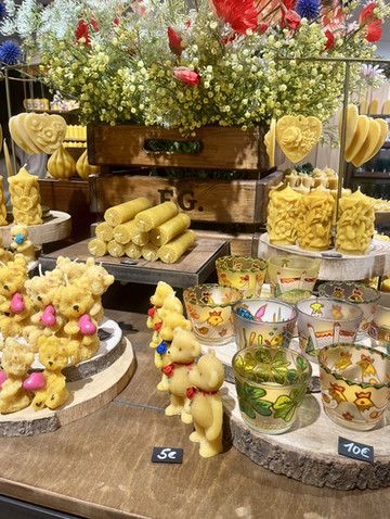 スロバキア・ブラチスラバ】はちみつの魅力が詰まった専門店「Medový