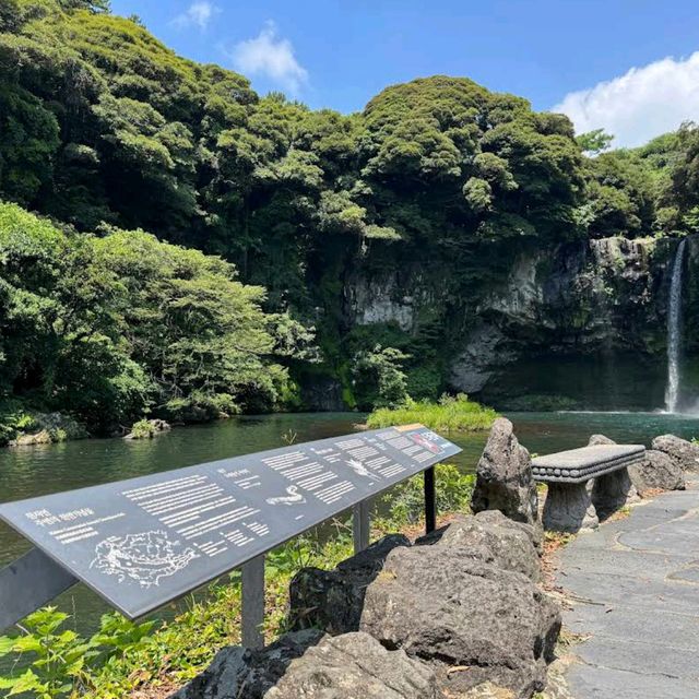 Cheonjiyeon Waterfall