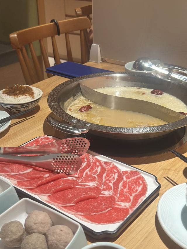 香港銅鑼灣爆炒火鍋食肉獸天堂  