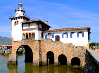 Leisurely Stroll in a Charming Town with Wild Seafood