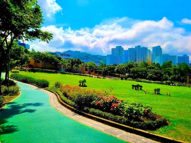 Green Escape in the City: Discovering Jordan Valley Park Green Escape in the City: Discovering Jordan Valley Park