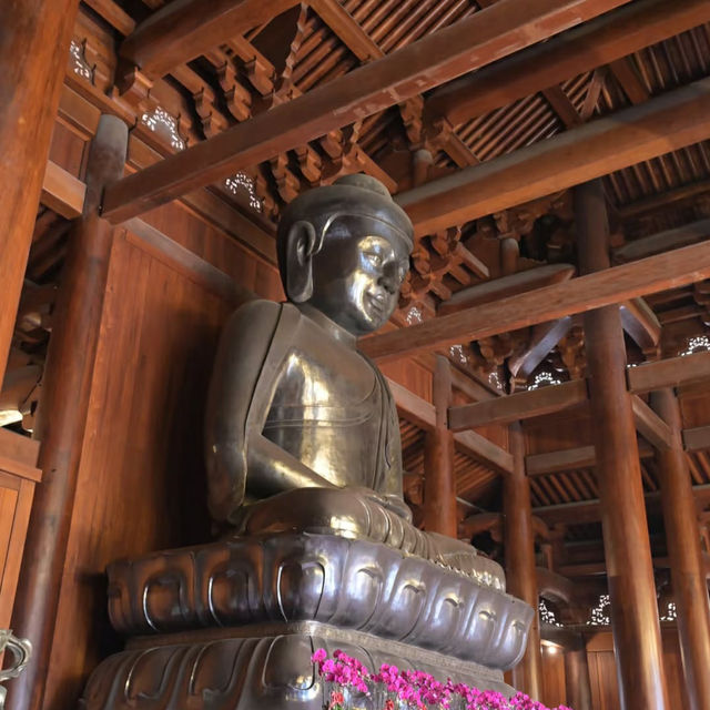Jingan templeไหว้พระกลางเมือง