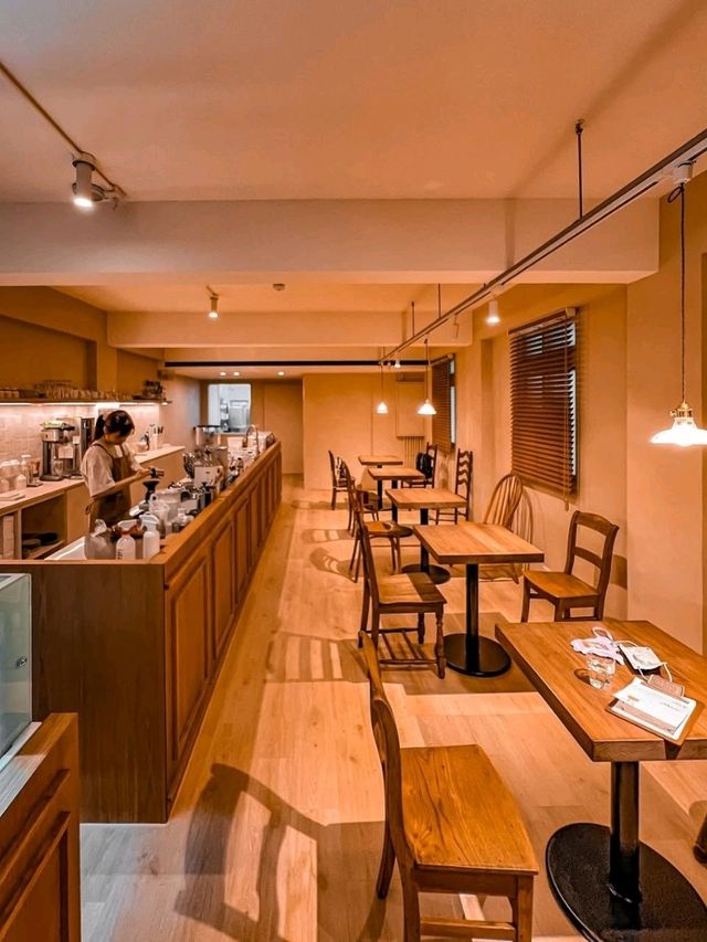 Goldenrod Cafe Hong Kong